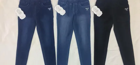 M 22220 spray-finish jeggings in three washes